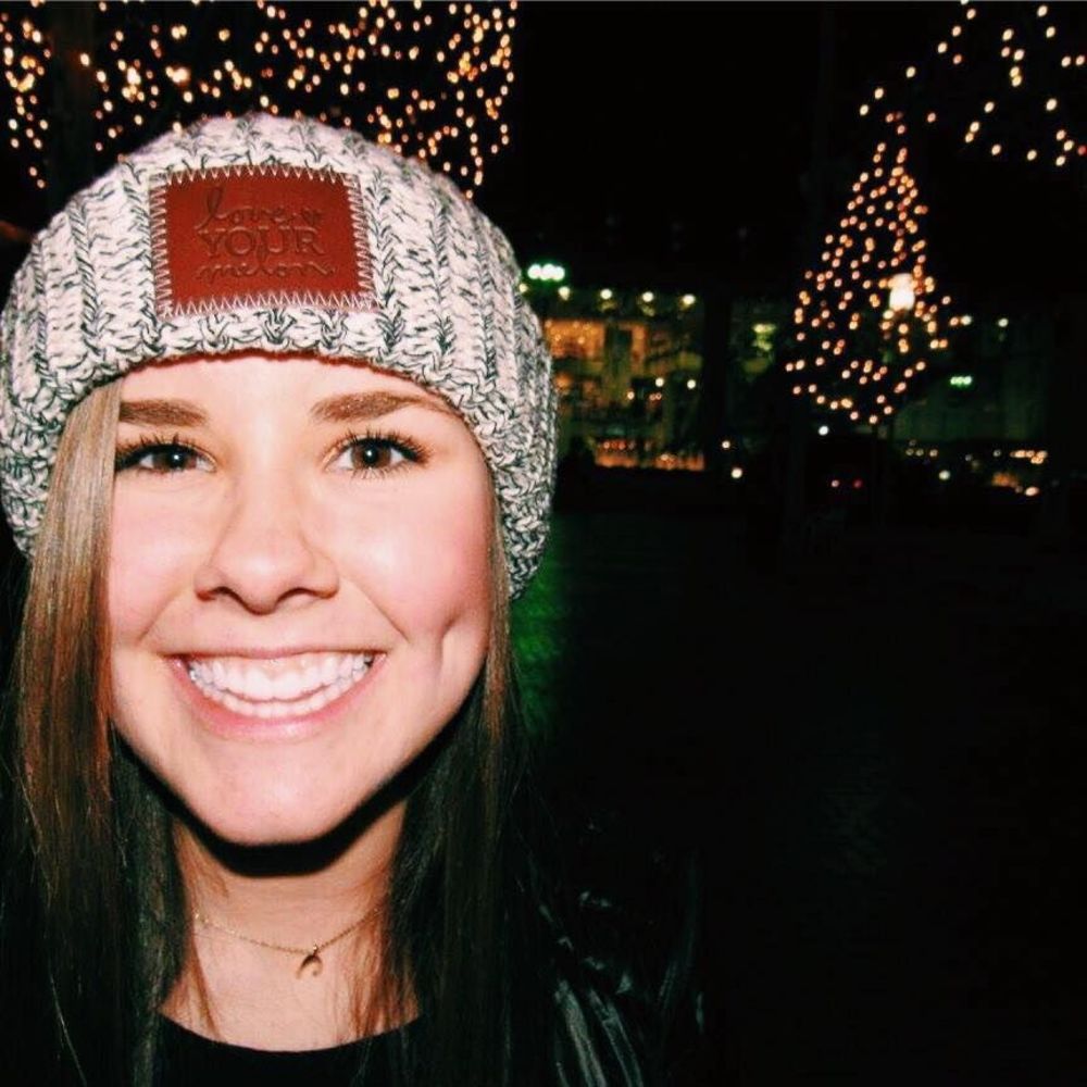 Meet your Posher, Macey